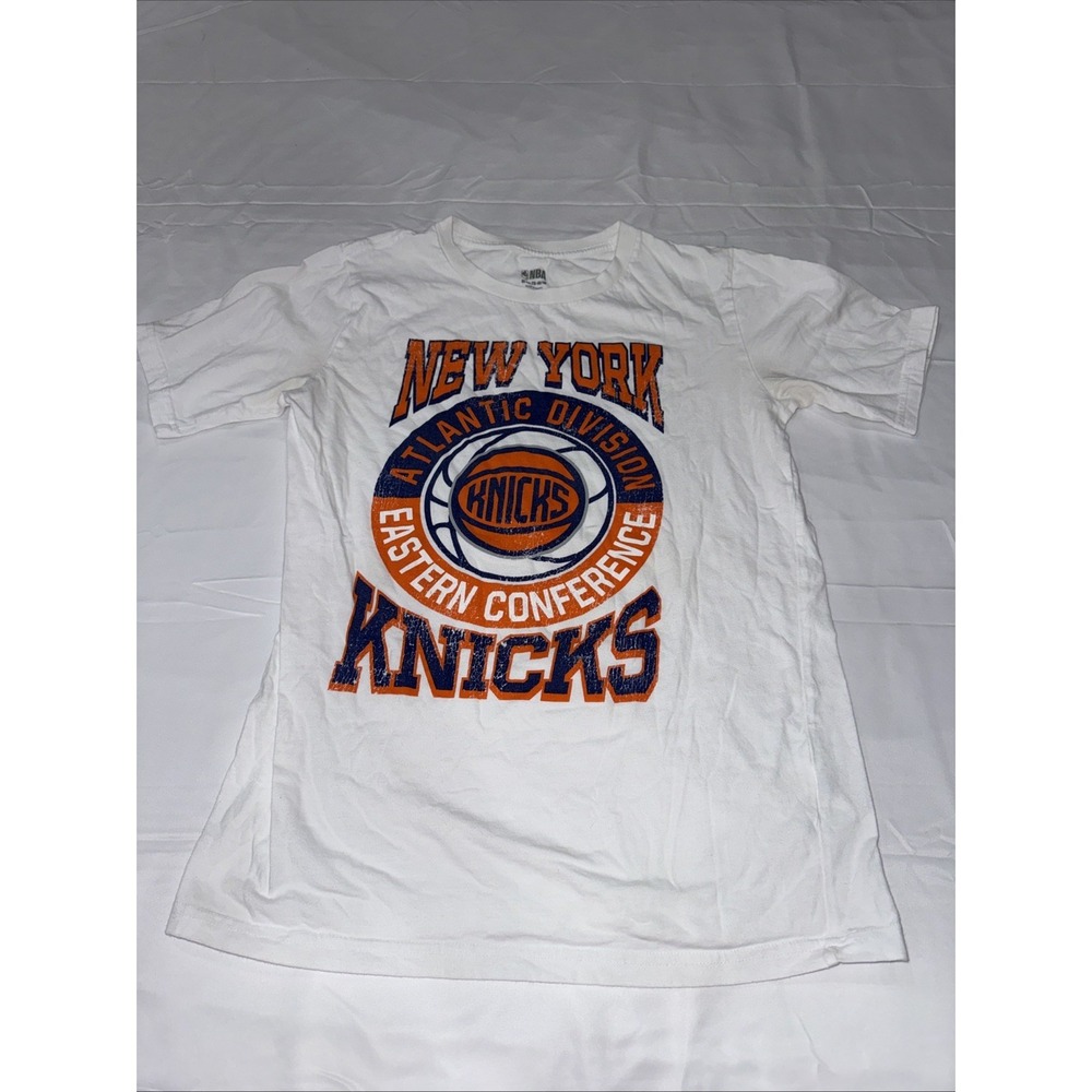 NBA NY Knicks Officially Licensed White T-Shirt Blue Orange, Size Youth XL 16/18